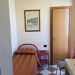 Fiorella Hotel 2*