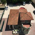 Fiorella Hotel 2*