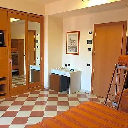 Fiorella 2*