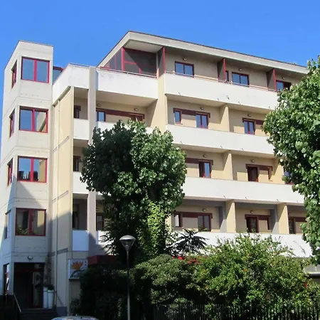 Hotell Fiorella 2*