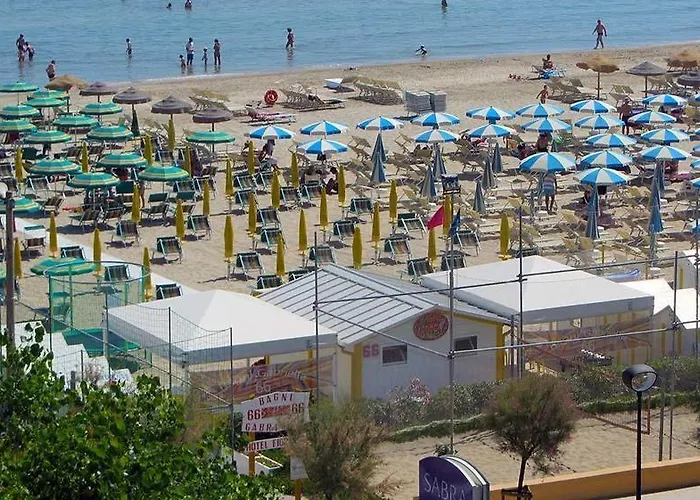 Fiorella Hotel 2*
